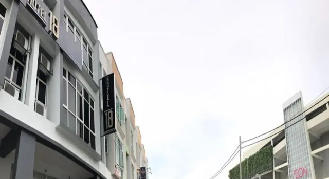Hotel 18, Ipoh Aeon Mall
