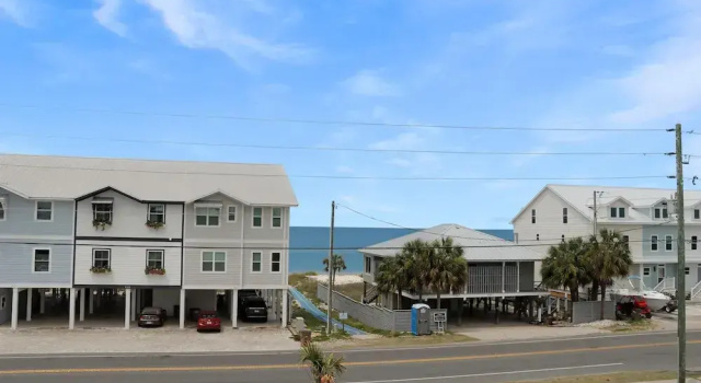 Port St Paradise