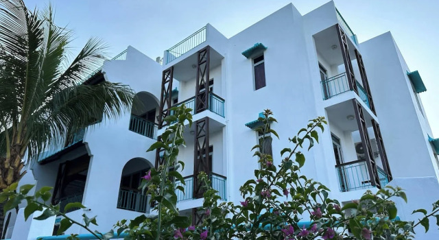Apartament 3 camere cu balcon Pingouinvillas