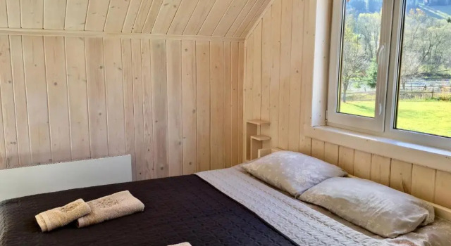 Shum Cheremosha, Rezervovat Hotel Verchovyna Ivano-Frankivsk