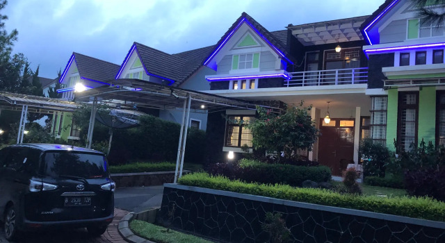 Villa Eton Asia Villas-Kota Bunga