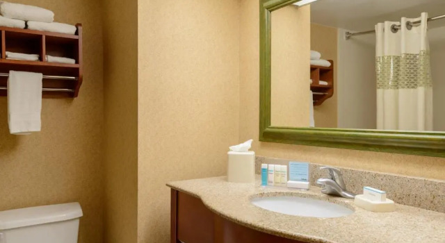 Номер Standard Hampton Inn Marion