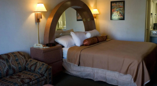 Florence Inn and Suites, Забронировать Отель Отели Южной Каролины с бассейном, Бассейн