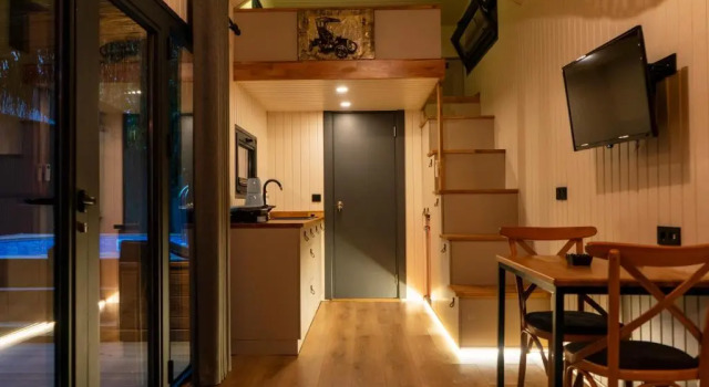 Ten Ti̇ny House, Varaa Hotelli Hotellit Marmara-alue pysäköinnillä, Pysäköinti