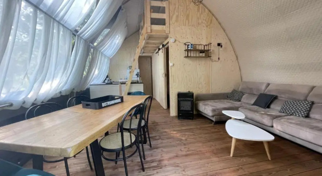 Camping Moulin De Chaules, Book Campingplads Hoteller i Rhône-Alps med parkering, Parkering