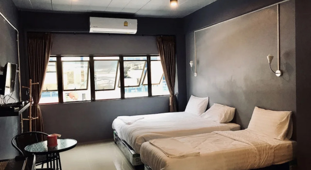 Sleepcats Hostel, Rezervovat Hostel Hostely v Central Thailand, Hostel