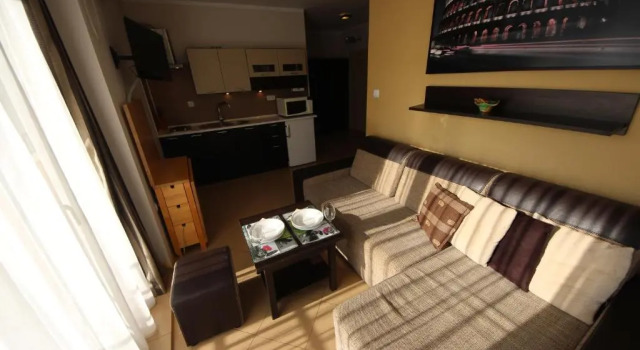 Люкс Menada Grand Kamelia Apartments