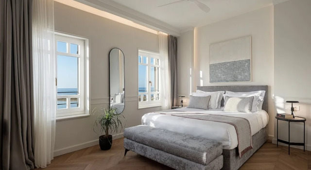 Люкс Deluxe Riviera Suites