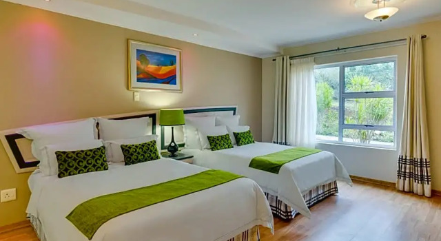 Четырёхместный номер Standard Protea Hotel by Marriott Umfolozi River