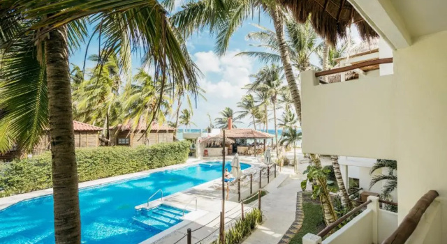 Двухместный номер Standard с частичным видом на море Petit Lafitte Beach Front Hotel & Bungalows