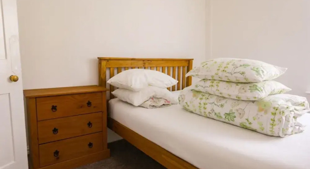 2-bed Apartment, Sleeps 6, 8-min Walk to Centre, Varaa Huoneisto Asunnot kohteessa Merseyside, Huoneisto