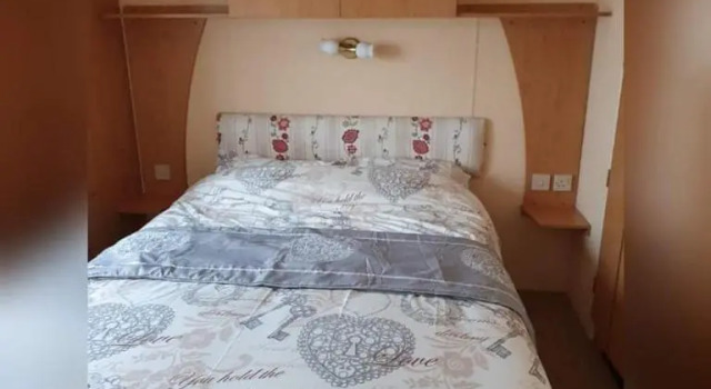 J & F caravan
