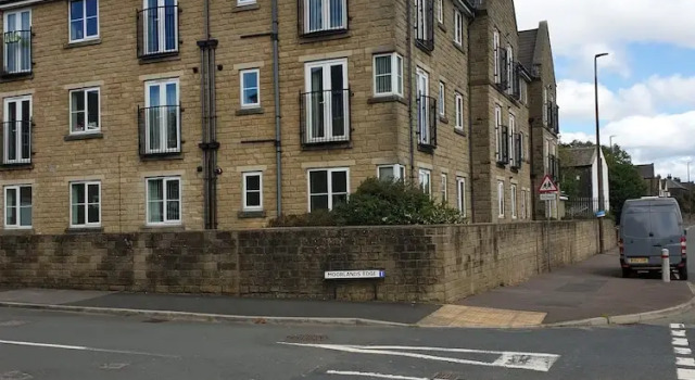 Early Knights at Huddersfield, Забронировать Отель Отели Англии 3 звезды, 3*