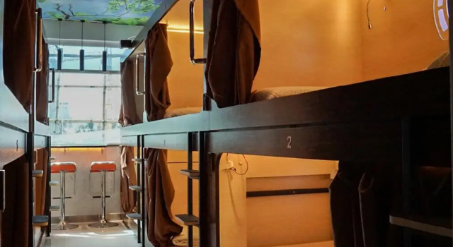 SNOOZE Capsule Hotel, Rezerwuj Hotel kapsułowy Hongkong Chiny, w pobliżu Wanchai Tower