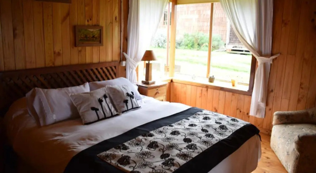 Lodge Cordillera El Sarao, Book Hotel Hoteller i Fresia med parkering, Parkering