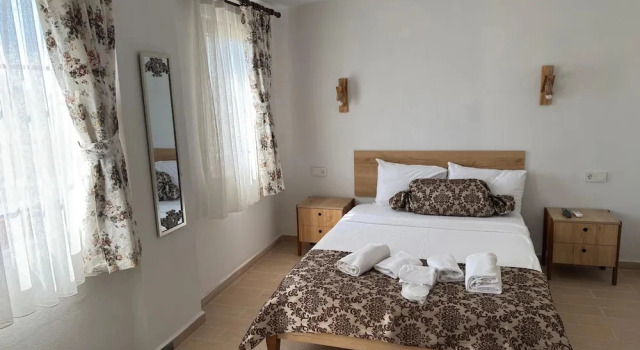 Deluxe Dvoulůžkový s manželskou postelí pokoj a výhledem do zahrady Adayel Otel & Bağ Evi