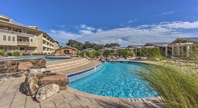 Апартаменты с 3 комнатами с балконом 30A Retreat w/ Patio & Resort Amenities!