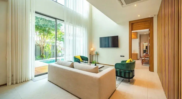 Вилла Standard Teak 5 BR Pool Villa Bang Tao Airport Shuttle
