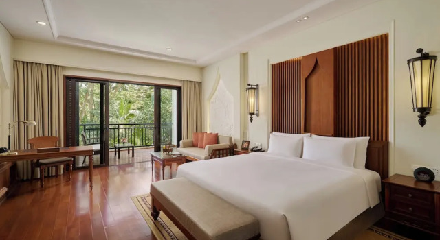 Двухместный номер Premium с балконом и с видом на сад InterContinental Xishuangbanna Resort by IHG