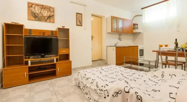 Apartment Romantic
