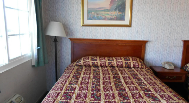 Devonshire Inn Motel, Prenota Motel Rosamond California