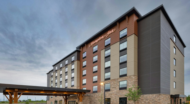 Hampton Inn Verona at Turning Stone, Varaa Hotelli Hotellit New York State uima-altaalla, Uima-allas