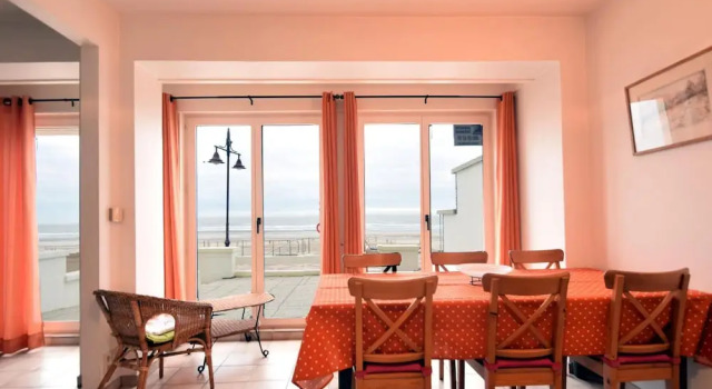 Апартаменты Seaside Stay w/ Large Terrace