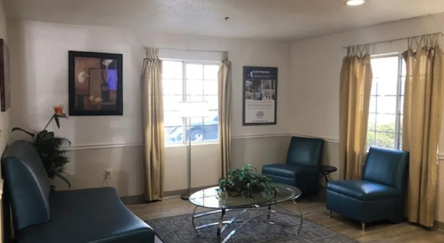 Crestwood Suites Snellville, Boek Hotel Hotels in Georgia met parkeren, Parkeren