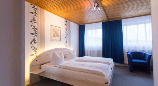 Номер Standard Pension Talblick Bad Grund
