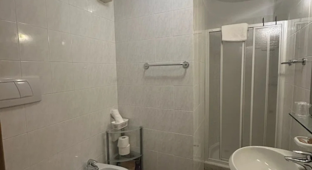 Четырёхместный номер Standard Athos Hotel