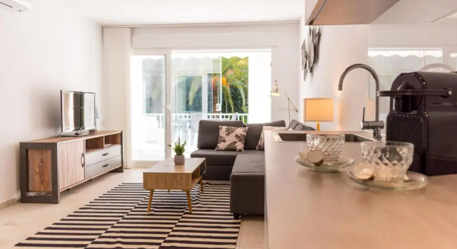 204 Luminoso apto MARBELLA CENTRO JUNTO A LA PLAYA, Забронировать Апартаменты/квартира Апартаменты Марбелья, рядом с Автобусный вокзал Марбельи, Апартаменты/квартира
