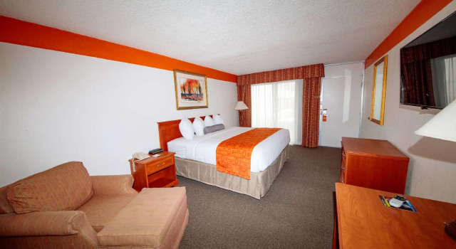 Двухместный номер Standard Howard Johnson by Wyndham Gallup