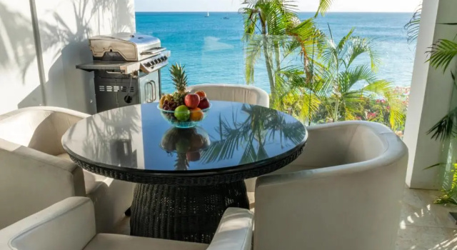 Номер Standard с 2 комнатами oceanfront Tamarind Hills Resort & Villas