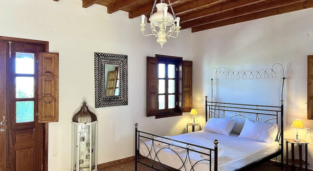 Люкс Цокольный этаж Litois Houses Patmos