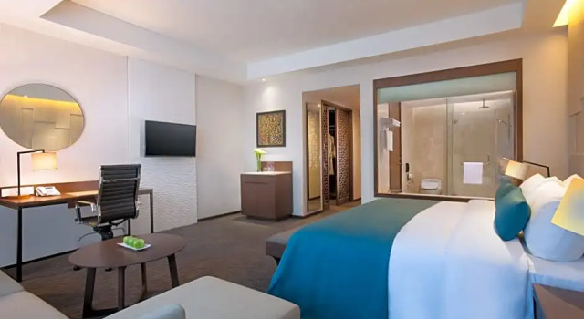 Suite Grand Crowne Plaza Bandung, an IHG Hotel