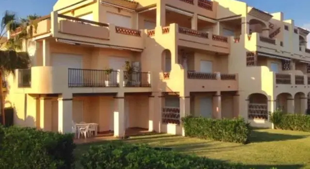 Piso con maravillosas vistas, Забронировать Отель Фуэнхирола Коста-дель-Соль, рядом с Playa del Charcón