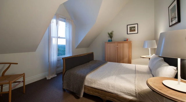 Sonoma House, Book Hotel Daylesford 
