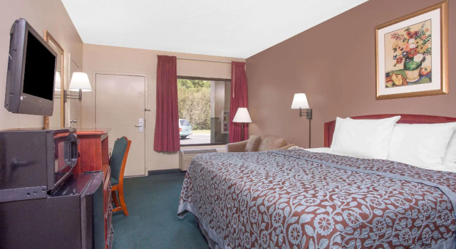 Двухместный номер Standard Days Inn by Wyndham Dublin GA