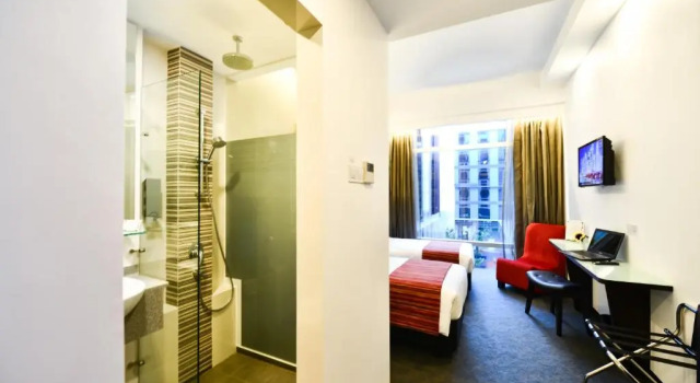 Трёхместный номер Deluxe Hotel Chancellor@Orchard