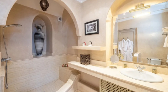 Camera Superior Riad Alma