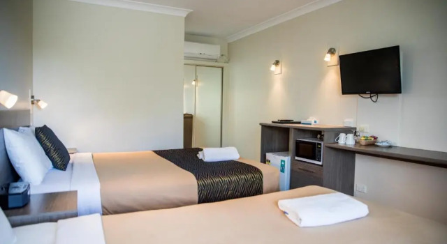 Двухместный номер Deluxe Lilac City Motor Inn