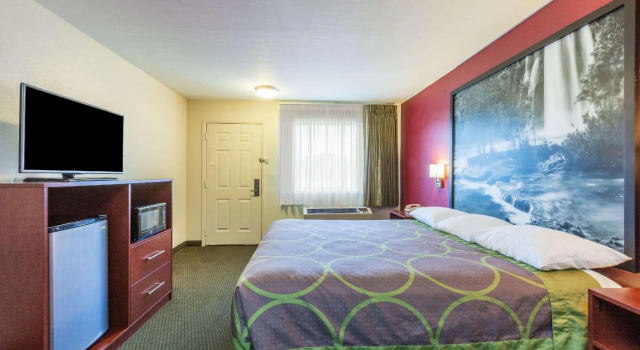 Двухместный номер Standard Days Inn & Suites by Wyndham Flagstaff I-40