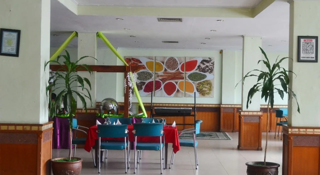 NIDA Rooms Tampan Universitas Riau HR Subrantas Panam at Hotel Sabrina, Rezervovat Hotel Hotely v Pekanbaru s parkováním, Parkování