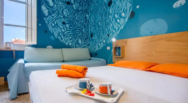 B&B La Terrazza sul Porto, Забронировать Отель Отели Кальяри с бассейном, рядом с Базилика Св. Сатурнино, Бассейн