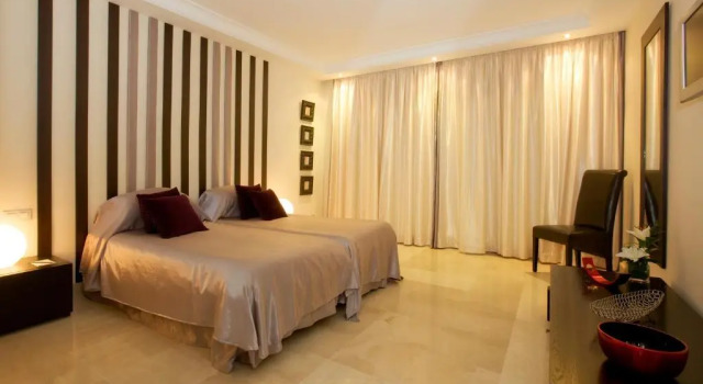 Апартаменты Superior Bahía Beach Apartments Estepona