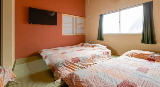 Senbonkita Terrace House