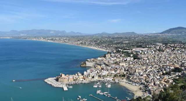 Коттедж Splendid Holiday Home in Castellammare del Golfo near Beach