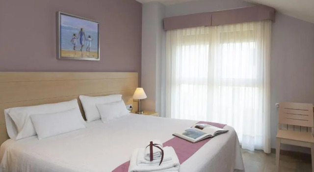 Apartamentos Turísticos Playa de Tapia
