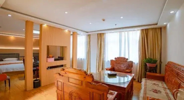 Люкс Xin Yuan Hotel