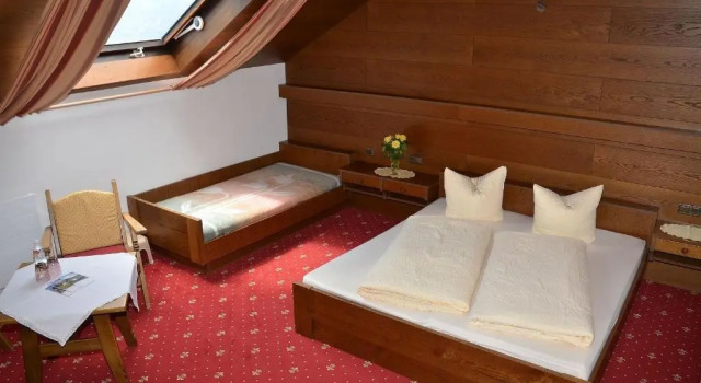 Номер Standard Pension Spiegl
